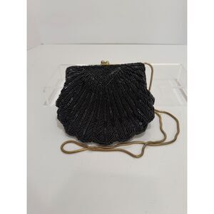 Vintage Unbranded Black Beaded Kiss Lock Shell Shaped Evening Bag w/Metal Strap